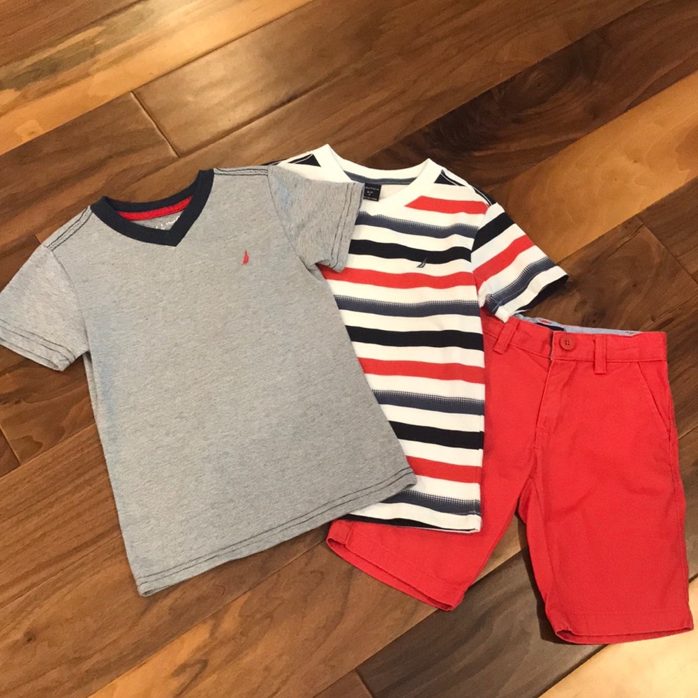 Nautica 3 pierce matching set